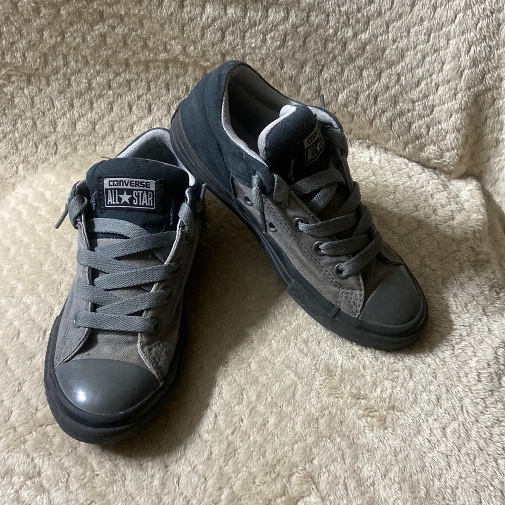 Converse Two Toned Street Sneakers Canvas- Size 3